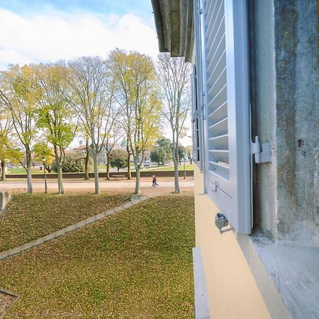 Palazzo Froussard B&B And Living Лукка Экстерьер фото