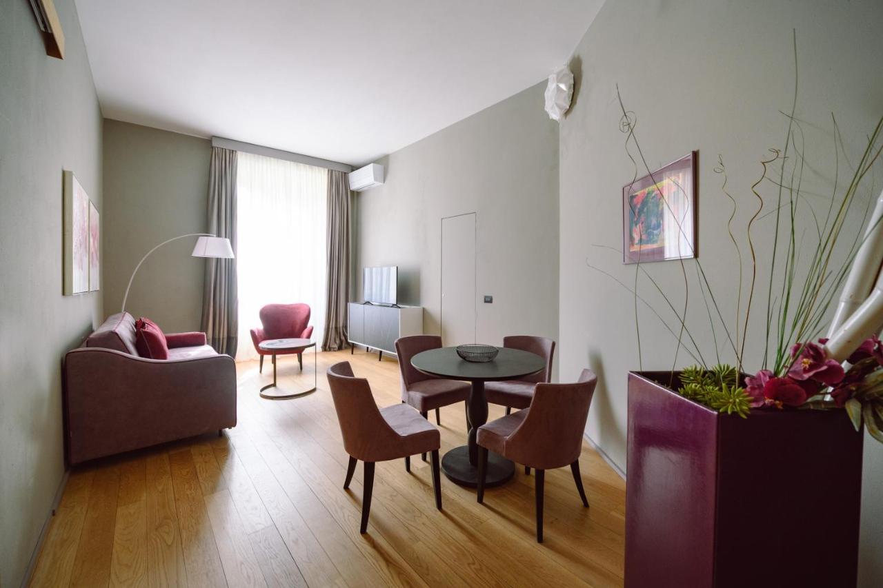 Palazzo Froussard B&B And Living Лукка Экстерьер фото